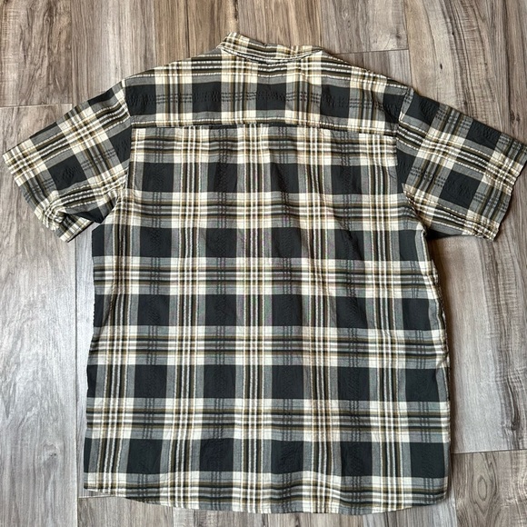 Hobbs Creek Lot of 2 Short Sleeve Casual Button Down Shirts Size XL - Picture 3 of 9